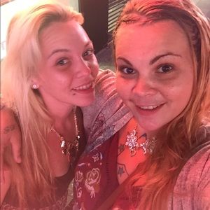 Meet your Posher, Aandrea